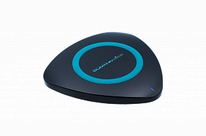 Беспроводное зарядное устройство Qumann QWC-01 Wireless Delta Qi Charger черный/синий